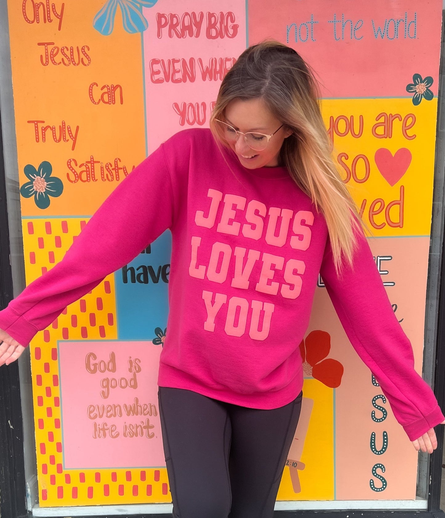 Loving God | Jesus Loves You Crewneck - Loving God