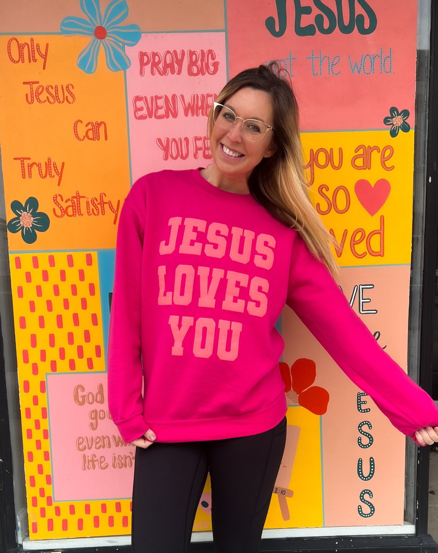 Loving God | Jesus Loves You Crewneck - Loving God